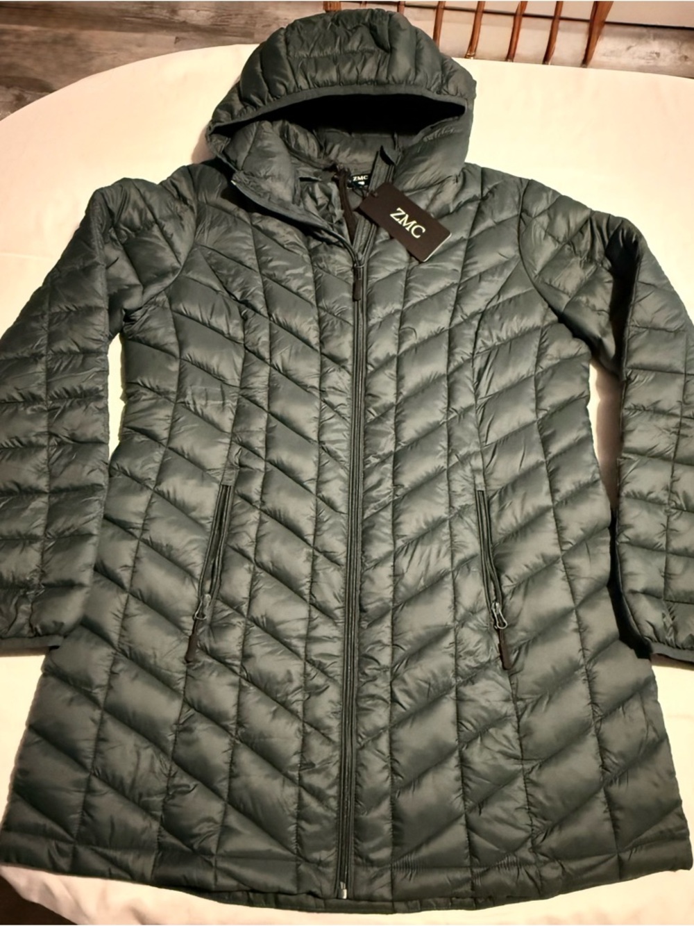 Women’s Packable Lightweight Dark Green Puffer Jacket  Hood Quilted Large NWT